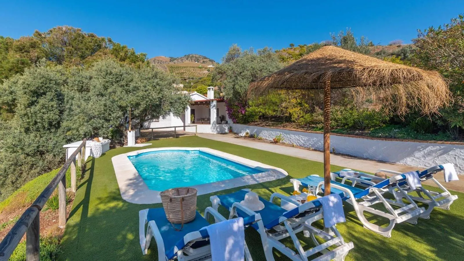 Holiday home Los Olivos De Jaure El Borge By Ruralidays