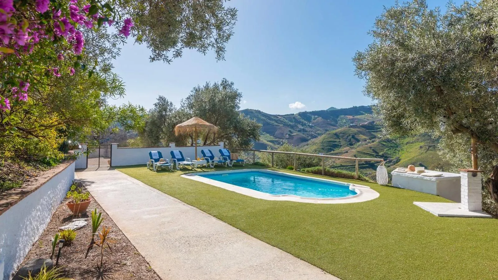 Los Olivos De Jaure El Borge By Ruralidays Holiday home