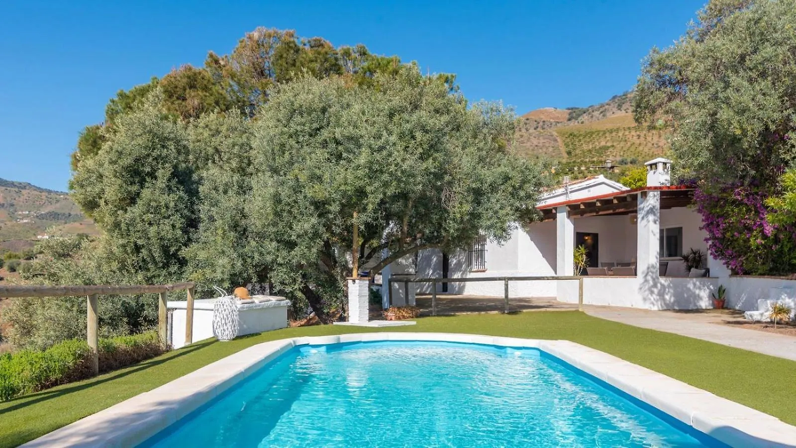 Holiday home Los Olivos De Jaure El Borge By Ruralidays